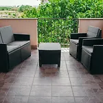 Διαμέρισμα Domus Leonardo-private Free Parking *