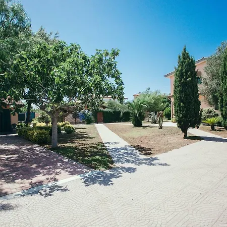 Domus Leonardo-private Free Parking דירה *